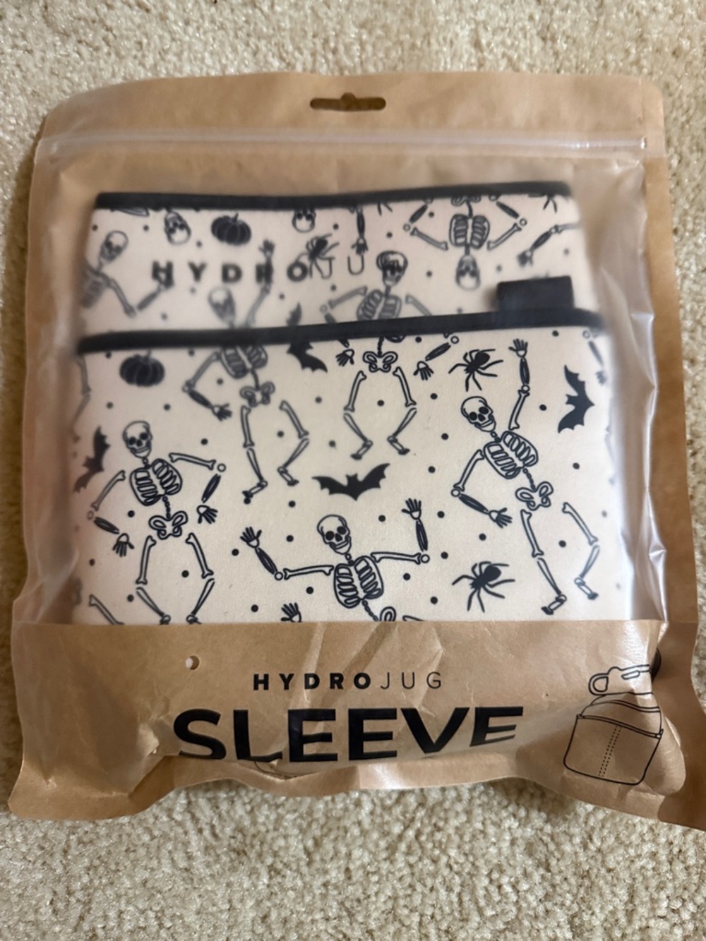 NWT HydroJug Dead Serious Skeleton & Bat Crossbody Sleeve, Halloween Limited Edi